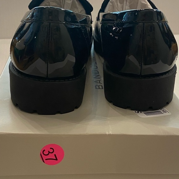 Bandolino Women’s Black Patent Loafers Tassel Fillups Vegan New 8.5 w Box - Picture 4 of 13